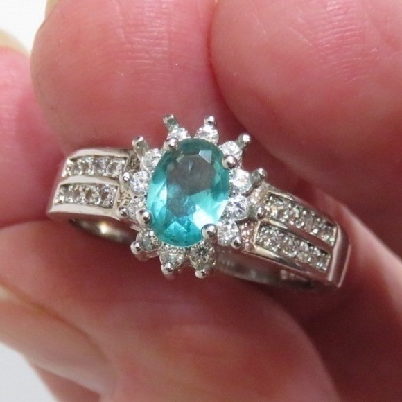 Sterling‎ Silver 925 Blue Stone & Cubic Zirconia Halo Ring Size 9 - Picture 3 of 8